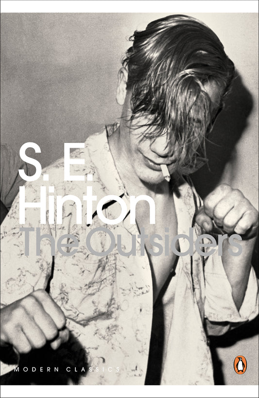 The Outsiders - S.E Hinton (Penguin)